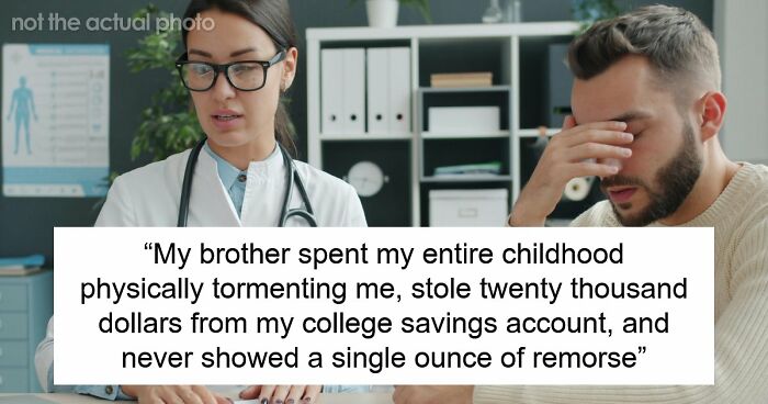 Sibling Asks Doctor To Lie To Family Because The Thought Of Donating Their Kidney Makes Them “Sick”
