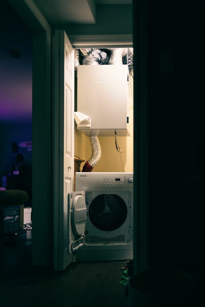 40 Safety Tips For Women Living Alone That Might Save Your Life