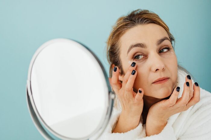 71 Weird And Unexpected Body Changes That Come With Age, According To Women In Their 40s