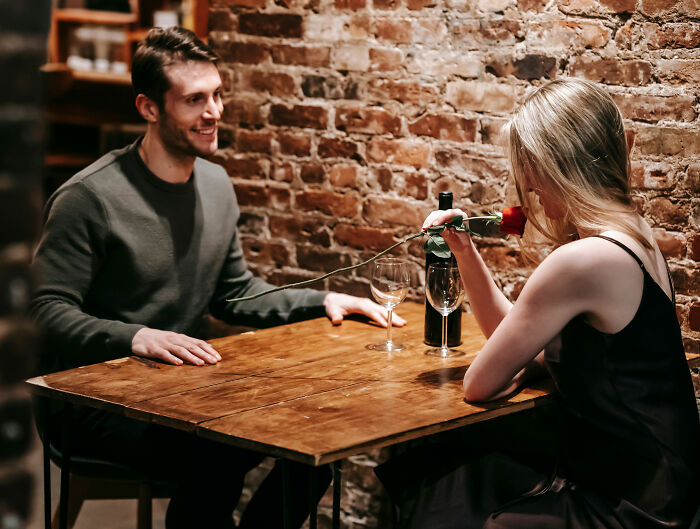 A man and woman on a first date, illustrating dating profiles and the Becky Experiment. A man and woman on a first date, illustrating dating profiles and the Becky Experiment.