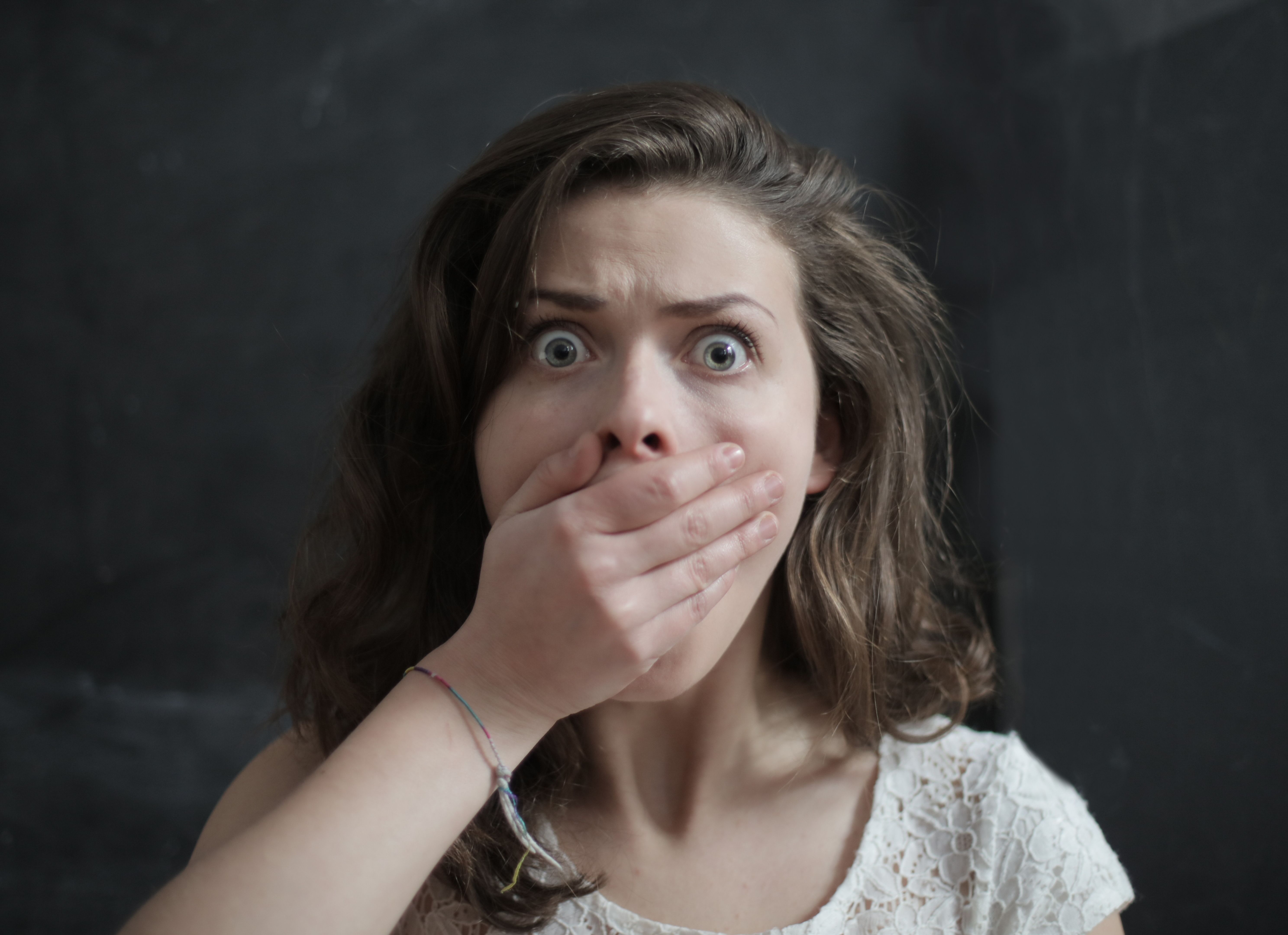 Woman Can't Believe Her Pregnancy Test, Boyfriend Is Convinced She's Lying Woman Can't Believe Her Pregnancy Test, Boyfriend Is Convinced She's Lying
