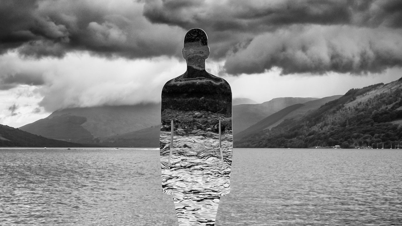35 Reflective Artworks By Rob Mulholland That Seem To Disappear Into The Landscape