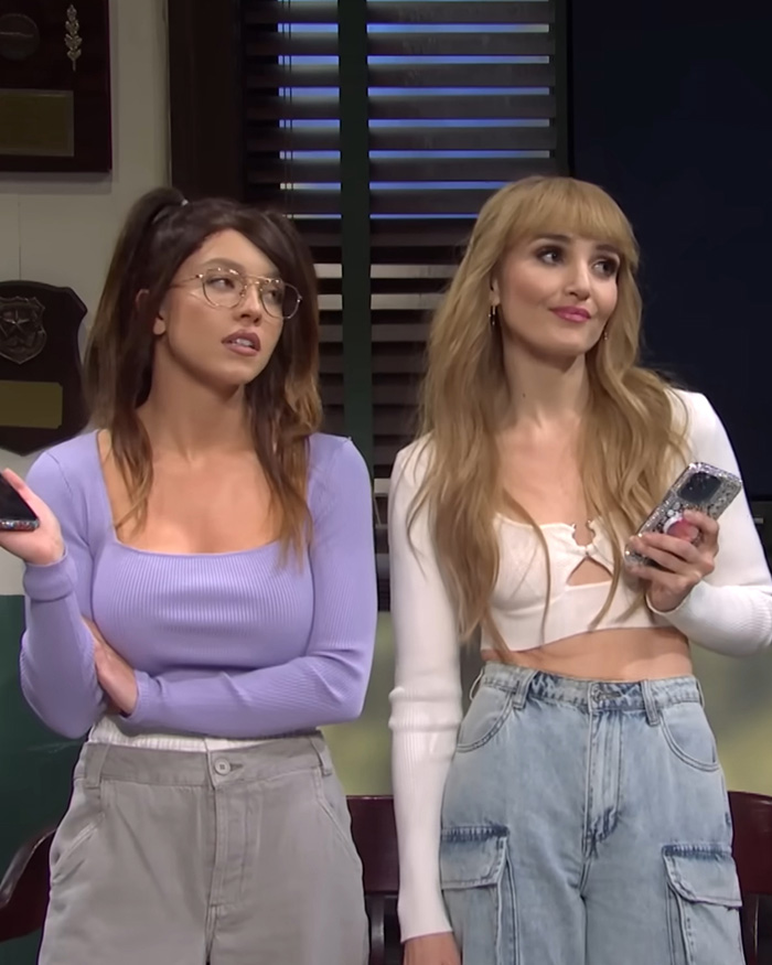 Chloe Fineman and Sarah Sherman as SNL stars, performing a hilarious parody of the Sydney Sweeney controversial betting ad. Chloe Fineman and Sarah Sherman as SNL stars, performing a hilarious parody of the Sydney Sweeney controversial betting ad.