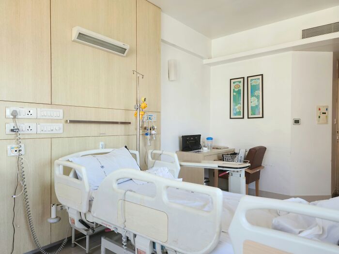 An empty hospital room, where an 18-year-old almost lost her life to sepsis symptoms.