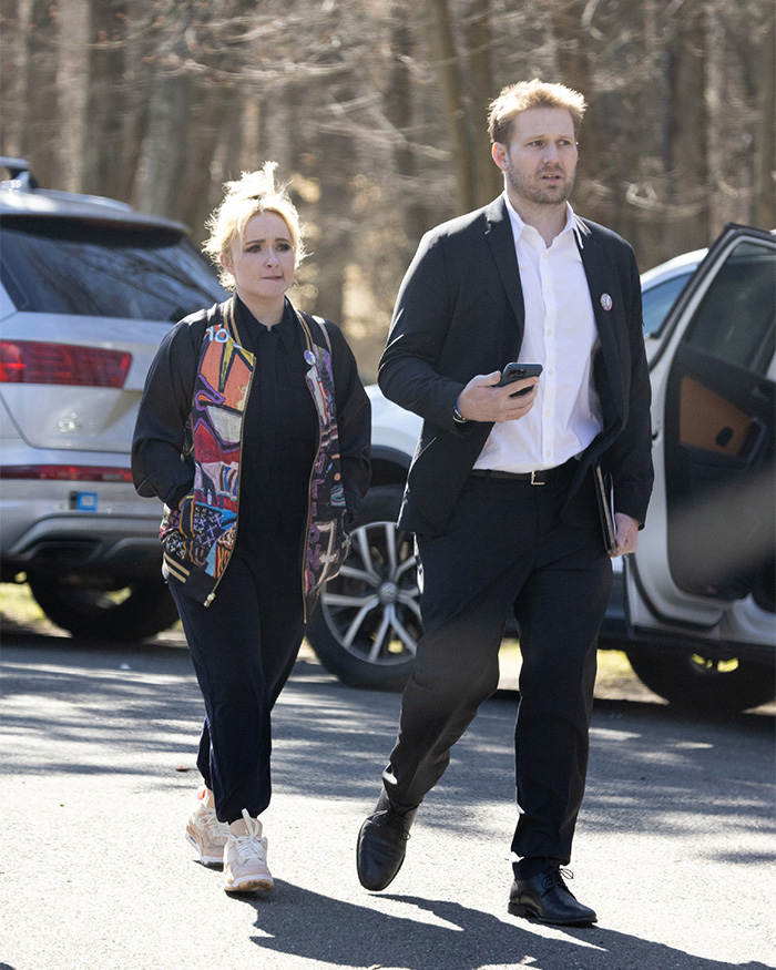 Hayden Panettiere walking with a man; focus on substance likely costing her life. Hayden Panettiere walking with a man; focus on substance likely costing her life.