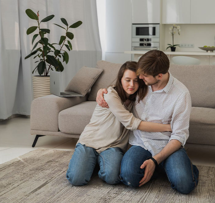 Woman Reluctantly Accepts Her Future MIL’s Gift, But Then Her Wedding Plans Begin Falling Apart Woman Reluctantly Accepts Her Future MIL’s Gift, But Then Her Wedding Plans Begin Falling Apart