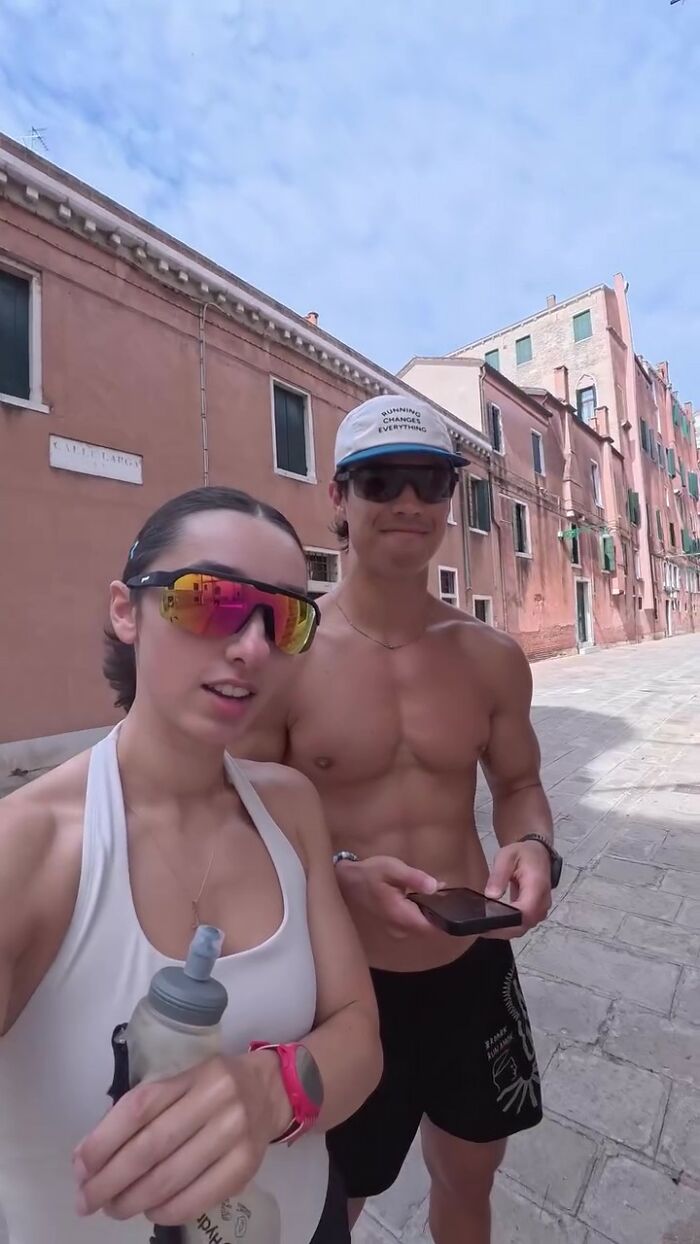 American Man Runs Shirtless Through Venice, Gets A Lesson In Local Laws He Never Knew Existed American Man Runs Shirtless Through Venice, Gets A Lesson In Local Laws He Never Knew Existed
