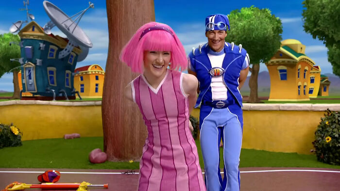 LazyTown&rsquo;s Pink-Haired Stephanie Went From Inspiring Kids On TV To Helping Them In Real Life