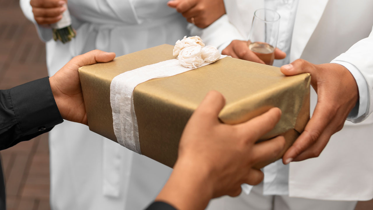 Family Sees Wedding Registry, Can’t Believe Anyone Would Ask For Such Outrageous Things