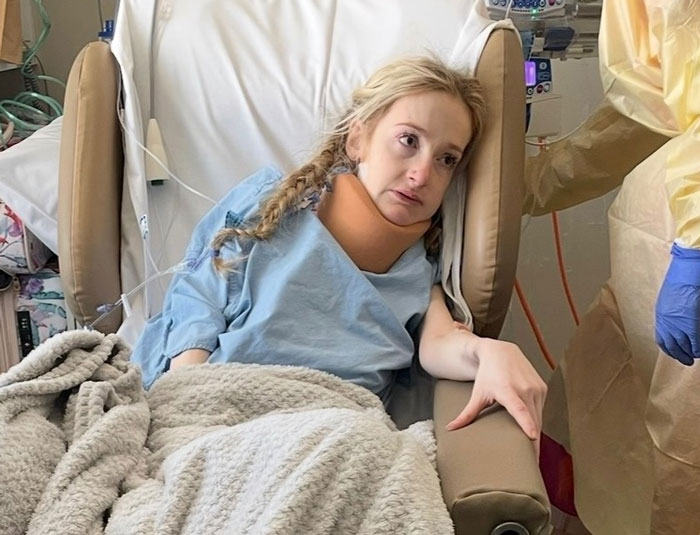 Woman Decides That Her Life Isn't Worth Living Anymore, Chooses To Pass With Euthanasia Woman Decides That Her Life Isn't Worth Living Anymore, Chooses To Pass With Euthanasia