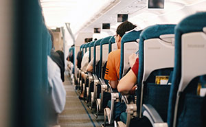 45 Pure Nightmare Seatmate Stories From People Who Completely Lost The Airline Seating Lottery