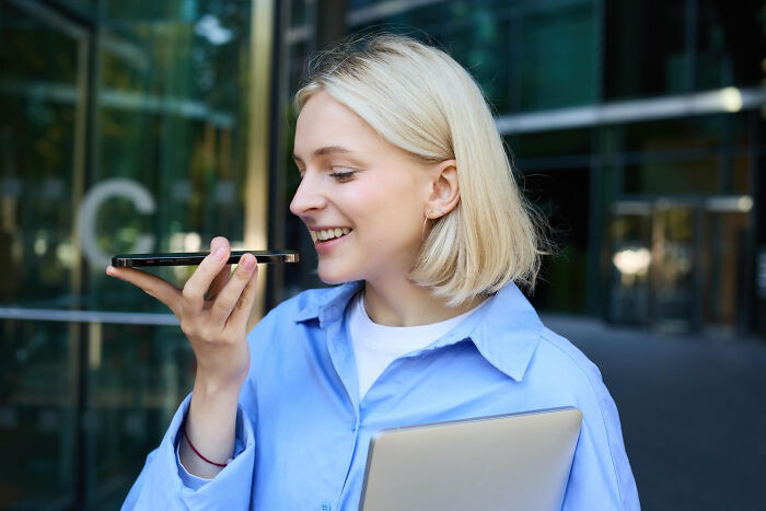 People Are Cracking Up At These 70 Painfully Embarrassing Things That Happened At Work