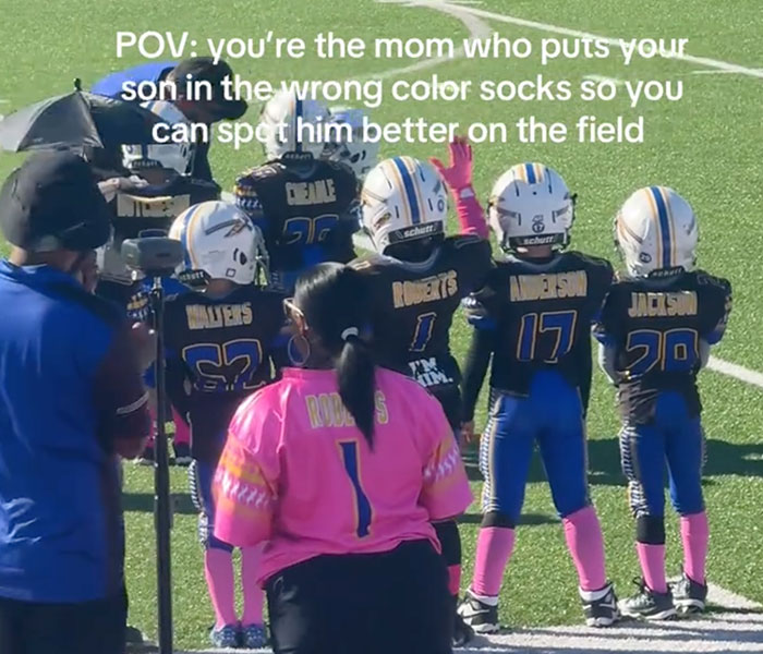 "Don't Be This Parent": Viewers Blast Mom For Endangering Son's Mental Health With Simple Football Uniform Hack "Don't Be This Parent": Viewers Blast Mom For Endangering Son's Mental Health With Simple Football Uniform Hack
