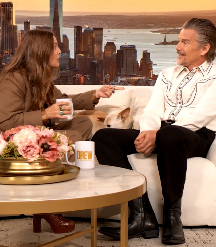 Ethan Hawke talking with Drew Barrymore about romantic dating confessions on a talk show. Ethan Hawke talking with Drew Barrymore about romantic dating confessions on a talk show.