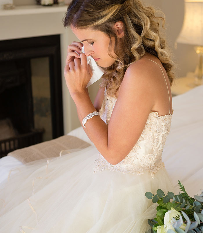 "I'd Have Cancelled The Wedding": Groom Hit With Furious Backlash After Mortifying Ceremony Blunder "I'd Have Cancelled The Wedding": Groom Hit With Furious Backlash After Mortifying Ceremony Blunder