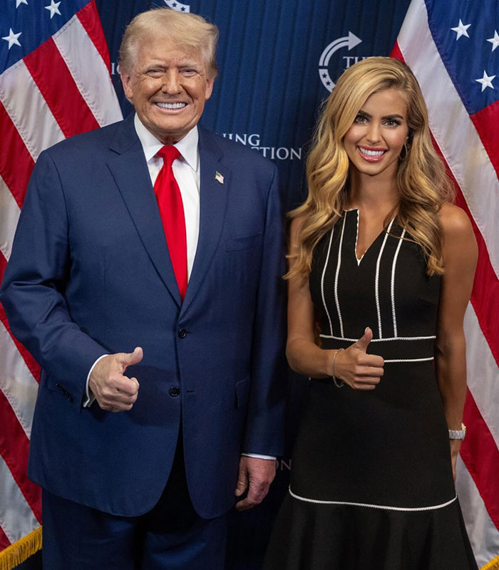 Trump’s New Press Secretary Is Out After Just Days On The Job, Following Awkward First Briefing Trump’s New Press Secretary Is Out After Just Days On The Job, Following Awkward First Briefing