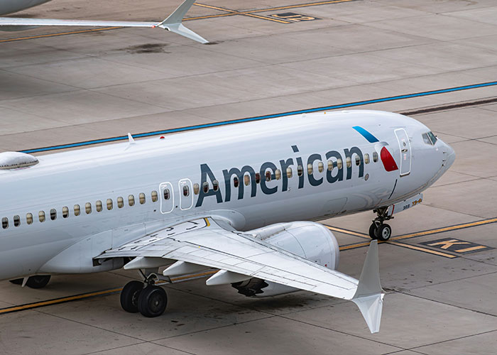 Intoxicated Woman Rubs Passengers The Wrong Way By Pleasuring Herself On American Airlines Flight Intoxicated Woman Rubs Passengers The Wrong Way By Pleasuring Herself On American Airlines Flight