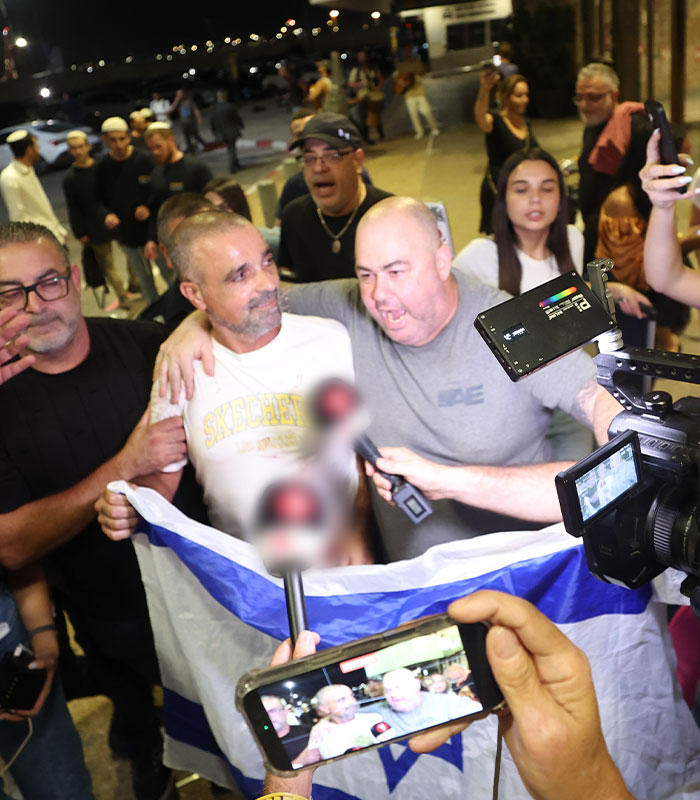 Chilling New Details Emerge After Co-Pilot Stabbed Pilot Mid-Flight, As 'Hero' Passenger Breaks Silence Chilling New Details Emerge After Co-Pilot Stabbed Pilot Mid-Flight, As 'Hero' Passenger Breaks Silence