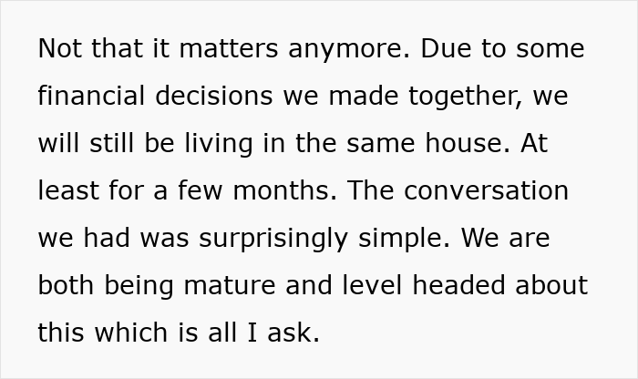Text post explaining a woman spots unfamiliar shoes by her bed and the decision to still live in the same house Text post explaining a woman spots unfamiliar shoes by her bed and the decision to still live in the same house