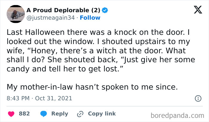 A hilarious Halloween tweet about a mother-in-law joke.
