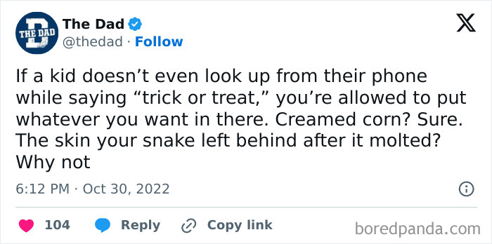 A funny post on social media displaying hilarious Halloween tweets about distracted trick-or-treaters.