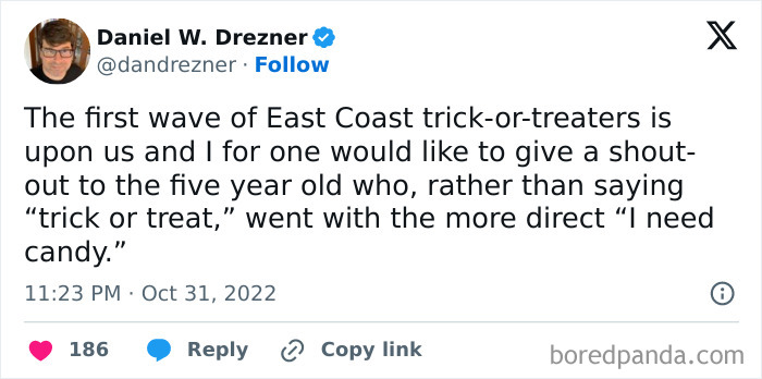 A funny post from a social media user sharing hilarious Halloween tweets about direct trick-or-treaters.