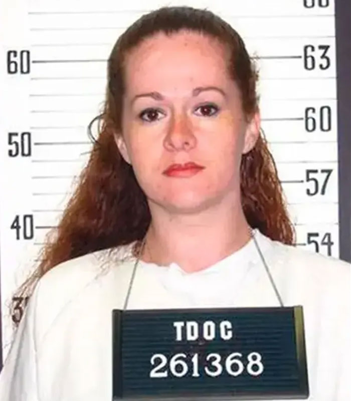 Mugshot of Christa Pike, who survived the lethal injection e*******n process.