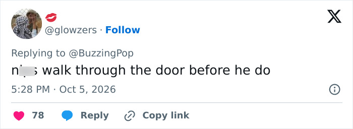 A social media post commenting on Ryan Seacrest's body transformation look. A social media post commenting on Ryan Seacrest's body transformation look.