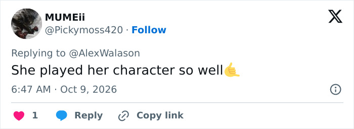 A Tweet praising a Hollywood Rising Star for playing her character exceptionally well.