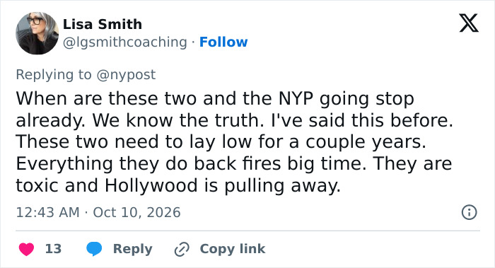 Tweet from Lisa Smith about Blake Lively, Ryan Reynolds, and Hollywood reactions. Tweet from Lisa Smith about Blake Lively, Ryan Reynolds, and Hollywood reactions.