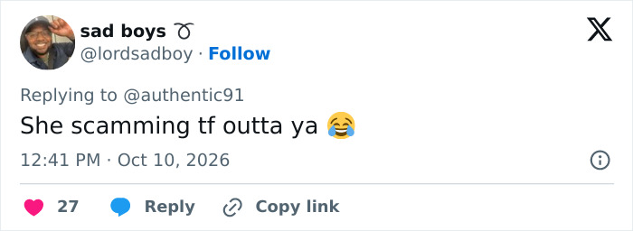A tweet containing a user reaction regarding Megan Fox paid-content site online.