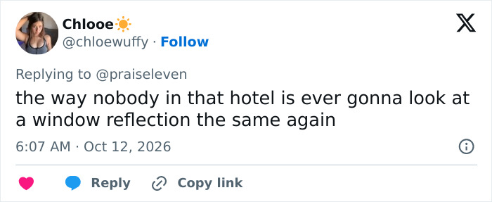 A tweet commenting on a social media frenzy involving a TV star and a hotel window reflection.