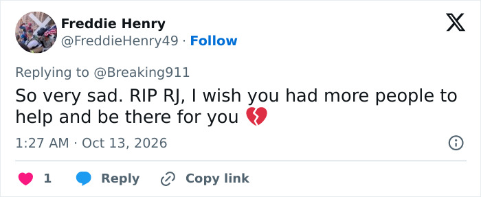 A tweet by Freddie Henry offering condolences following RJ Mitte's tragic passing. A tweet by Freddie Henry offering condolences following RJ Mitte's tragic passing.