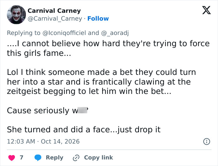 "Overplaying Your Hand": Viral Red Bikini Girl Sparks Backlash With Extremely Public Stunt As Fame Fades "Overplaying Your Hand": Viral Red Bikini Girl Sparks Backlash With Extremely Public Stunt As Fame Fades