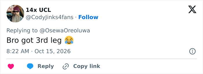 Social media comment joking about Shaquille O'Neal having a third leg Social media comment joking about Shaquille O'Neal having a third leg
