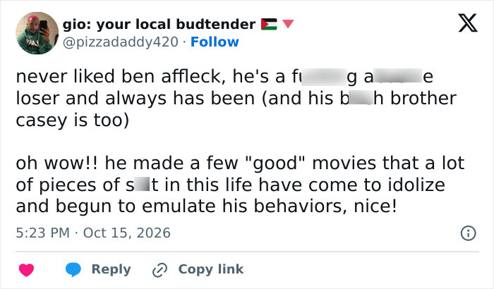 Negative Twitter commentary on Ben Affleck's problematic history with women
