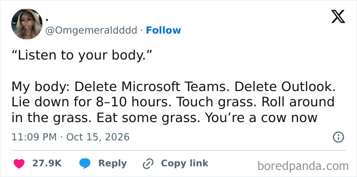 Relatable and hilarious tweet from October about wanting to quit work apps and touch grass.