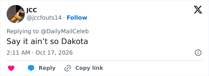 Fan expresses disbelief about Dakota Johnson's relationship with MGK Fan expresses disbelief about Dakota Johnson's relationship with MGK