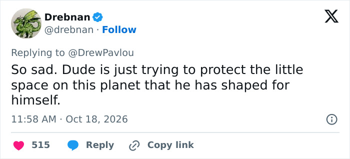 Tweet commenting on shopkeeper defending his space during France riots