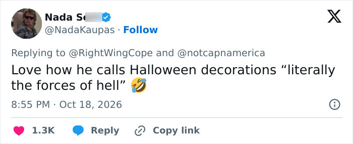 A tweet responding to a Christian man after a neighbor's Halloween decoration scares his toddler.