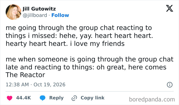 A relatable post featured in hilarious tweets people shared discussing group chat reactions and late responders.