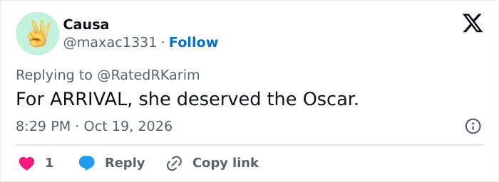 A social media reaction discussing a Hollywood star career slump and deserved accolades.