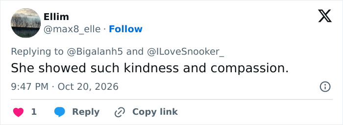 A tweet praising a reporter response for showing kindness and compassion during a sports interview.