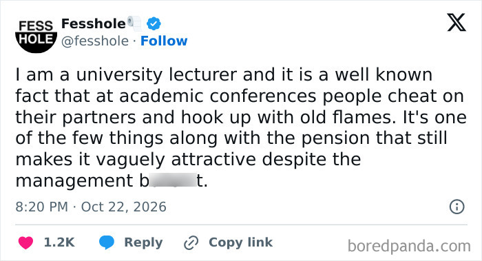 Anonymous confessions screenshot about academic conferences and university lecturers.