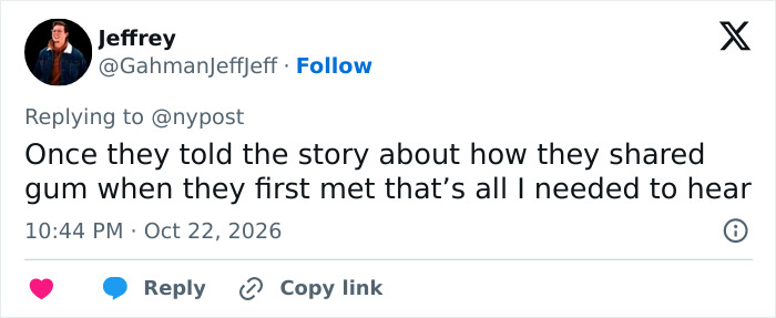 Social media post discussing Kristen Bell and her husband