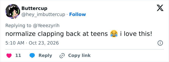 A fan tweet about Natalie Nunn and North West Halloween transformation commenting normalize clapping back at teens.