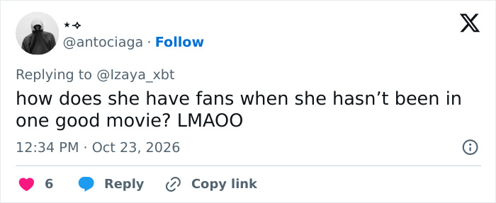 A social media post questioning Jenna Ortega about her film career and fan base interactions. A social media post questioning Jenna Ortega about her film career and fan base interactions.