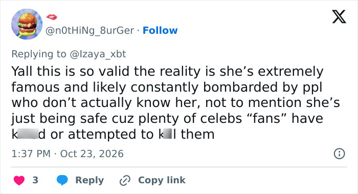 A tweet defending Jenna Ortega regarding celebrity safety and interacting with fans. A tweet defending Jenna Ortega regarding celebrity safety and interacting with fans.