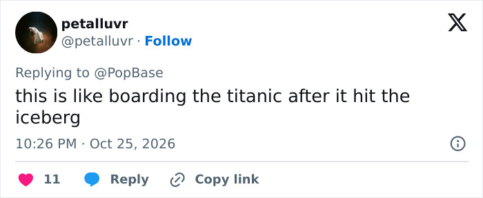 A tweet responding to Nicki Minaj's Speech At Trump Rally saying this is like boarding the titanic.