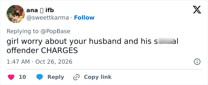 A tweet criticizing Nicki Minaj's Speech At Trump Rally, bringing up her problematic family history.